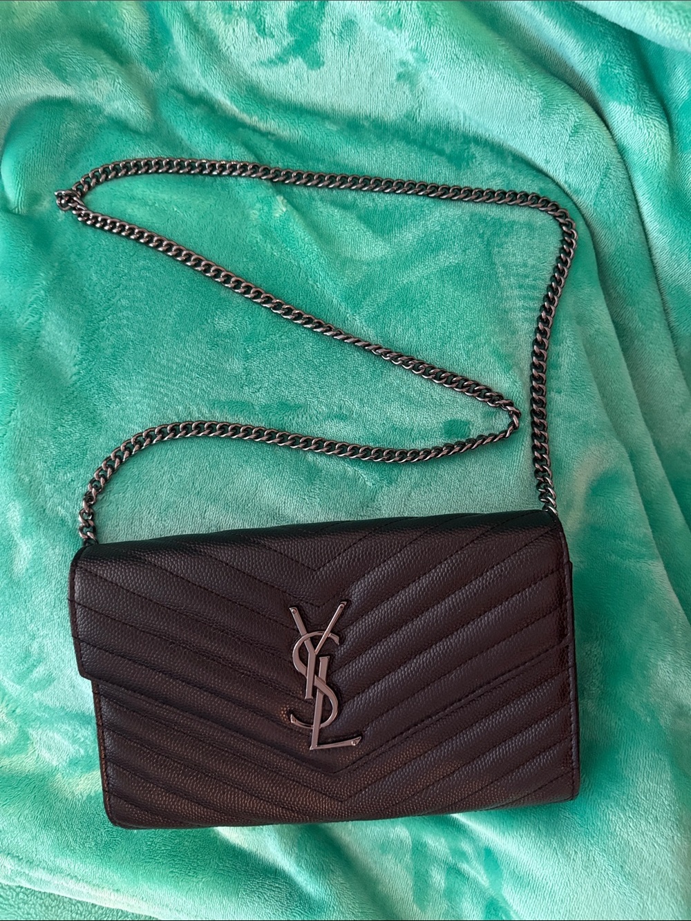 Vintage Black Quilted Chain Crossbody Bag